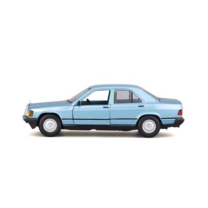 1021103 1:24 Mercedes Benz 1987 190 E Model Araba