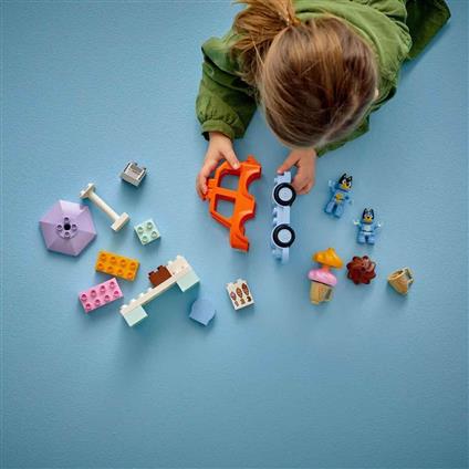 10458 Lego Duplo Bluey İle Dondurma Gezisi 22 Parça +2 Yaş