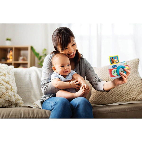 17527 Baby Clementoni - Bebek Kamerası +6 Ay