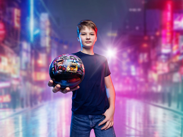 23572 Revell RC Araba Ultra Racers Series 1 Itasha