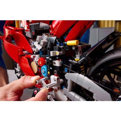 42202 Lego Technic Ducati Panigale V4 S Motosiklet 1603 Parça +18 Yaş