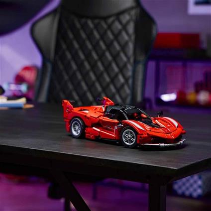 42212 Lego Technic Ferrari Fxx K 897 Parça +10 Yaş