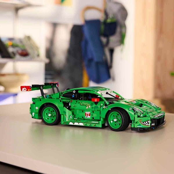 42224 Lego Technic Porsche 911 GT3 R Rexy AO Racing 1313 Parça +11 Yaş