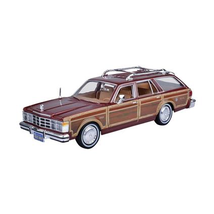 73331 1:24 1979 Chrysler Lebaron Town Country