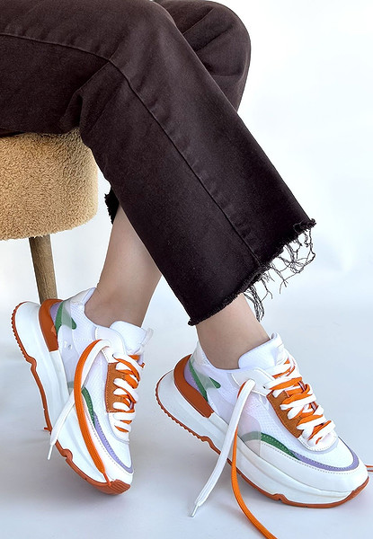 Aleh Beyaz Cilt Turuncu Detaylı Çift Bağcıklı Spor Ayakkabı