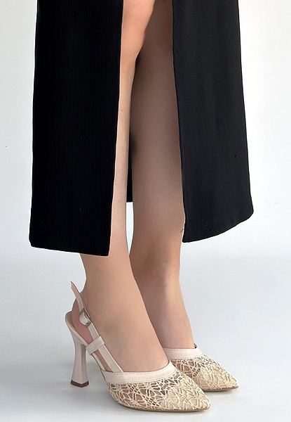 Ceta Bej Cilt Tül Detaylı Topuklu Ayakkabı