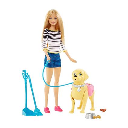 Dwj68 Barbie Ve Köpeği Tuvalet Eğitiminde