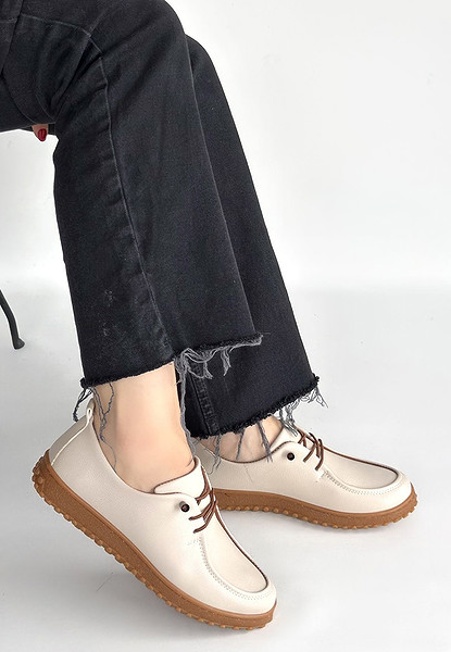 Guot Bej Cilt Bağcıklı Babet Ayakkabı