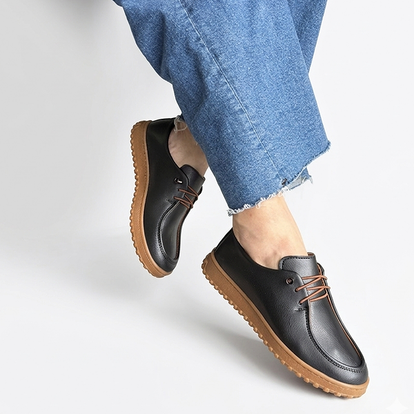 Guot Siyah Cilt Bağcıklı Babet Ayakkabı