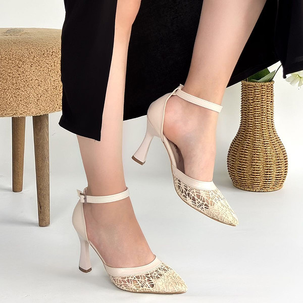 Hejja Bej Cilt Tül Detaylı Topuklu Ayakkabı