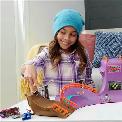 Hmk01 Hot Wheels Skate Ahtapot Kaykay Parkı Oyun Seti