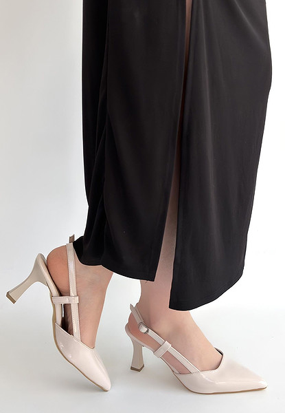 Hoost Bej Rugan Topuklu Ayakkabı