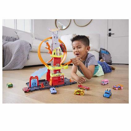 Hkx41 Hot Wheels Çember Pistli İftaiye İstasyonu