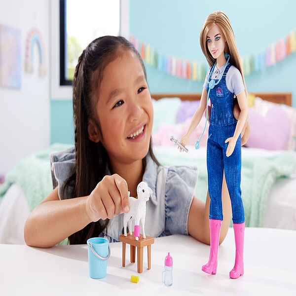 Hrg41 Barbie 65.Yıl Deluxe Kariyer Bebekleri