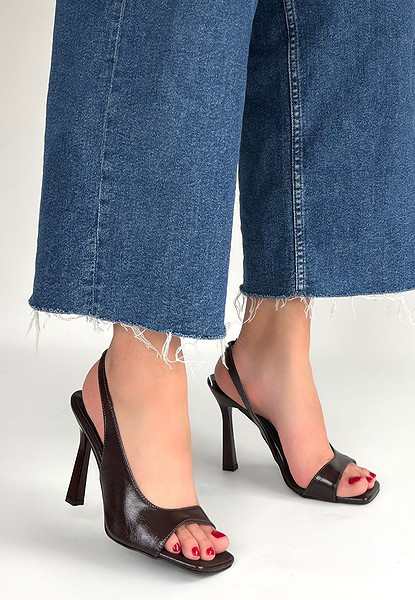 Janta Kahverengi Cilt Topuklu Ayakkabı