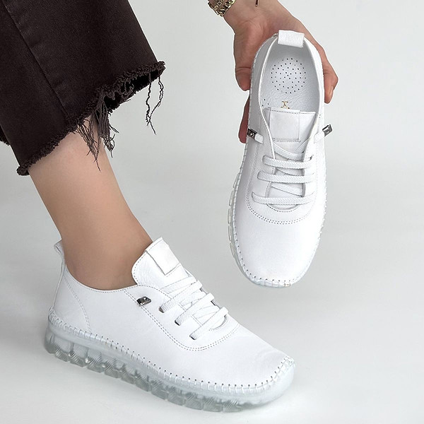 Jiten Beyaz Deri Bağcıklı Spor Ayakkabı