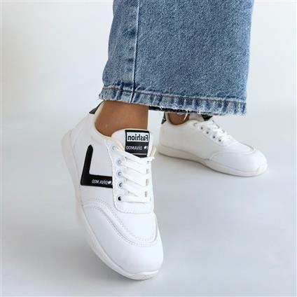 Jowen Beyaz Cilt Siyah Detaylı Bağcıklı Spor Ayakkabı