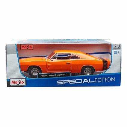 Maıs 31387 1969 Dodge Charger RT 1: 18  Model Araba -Necotoys