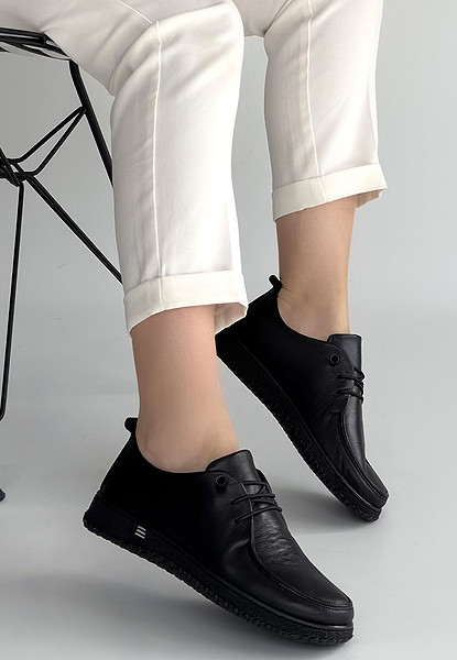 Mopin Siyah Deri Bağcıklı Spor Ayakkabı