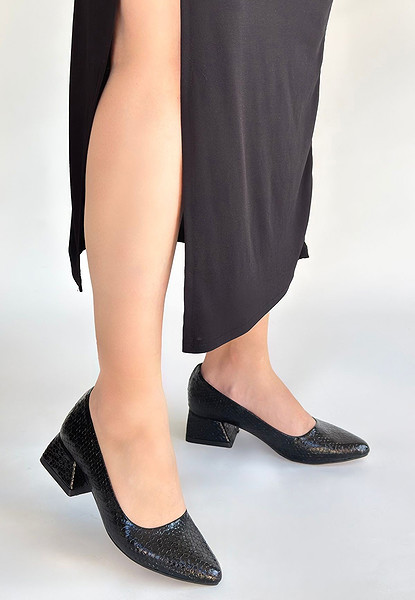 Nitya Siyah Baskılı Rugan Topuklu Ayakkabı