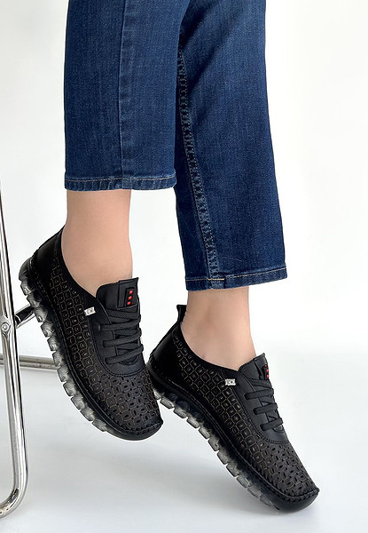 Otja Siyah Deri Lazerli Bağcıklı Spor Ayakkabı