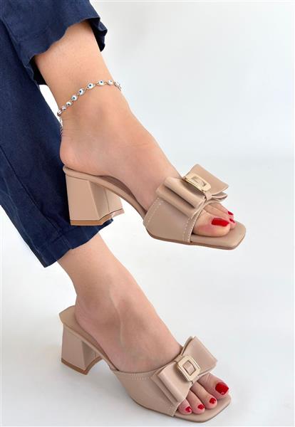 Pier Nude Cilt Topuklu Terlik