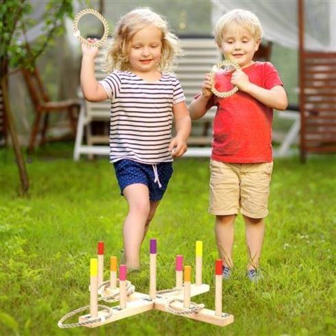 352-Ony Kutuda Ahşap Halka Atma Oyunu