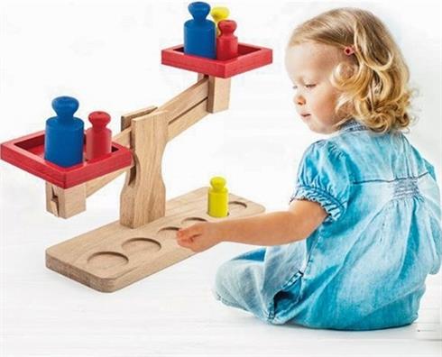 Playwood Ahşap Kutulu Terazi 313