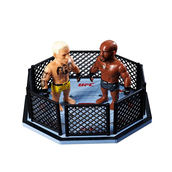 Pmı/Ufc9000 Ufc Kafes Dövüşçüleri Boks Torbası Sürpriz Kapsül 12'Li Display