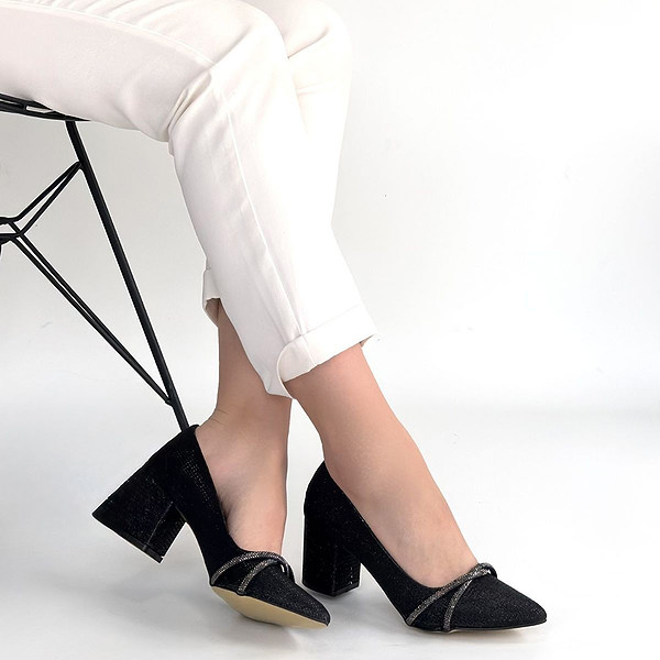 Rewin Siyah Simli Cilt Topuklu Ayakkabı