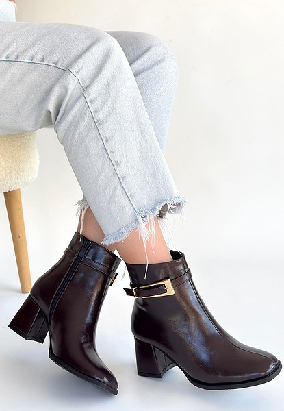 Rivav Acı Kahve Rugan Topuklu Bot