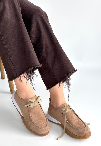 Sier Bej Süet Bağcıklı Spor Ayakkabı