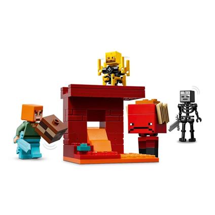 21266 Lego Minecraft Nether Lav Savaşı 99 Parça +6 Yaş