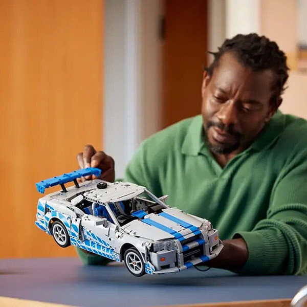 42210 Lego Technic 2 Fast 2 Furious Nissan Skyline GT-R 1410 Parça +9 Yaş