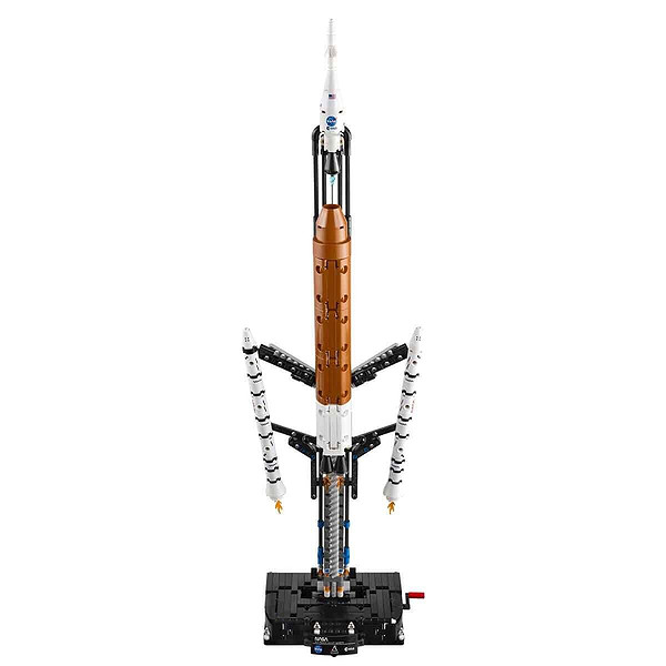 42221 Lego Technic Nasa Artemis Uzay Fırlatma Sistemi Roketi 632 Parça +9 Yaş