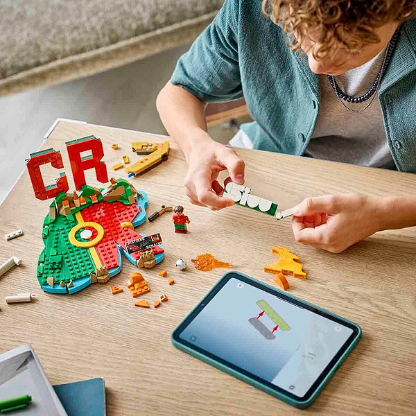 43012 Lego Editions Cristiano Ronaldo - Football Highlights 490 Parça +10 Yaş