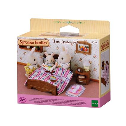 5019 Sylvanian Families İki Kişilik Yatak Seti Figürler Ayrı Satılır +3 Yaş