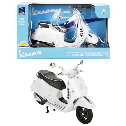 57243 Sun- Vespa  Gts 300 Super Beyaz Motor 1:12