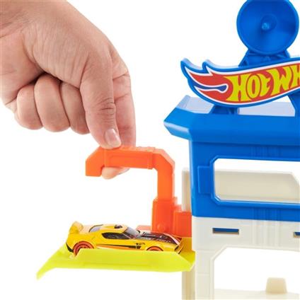 Hot Wheels City Köpek Balığından Kaçış Oyun Seti Hdp06