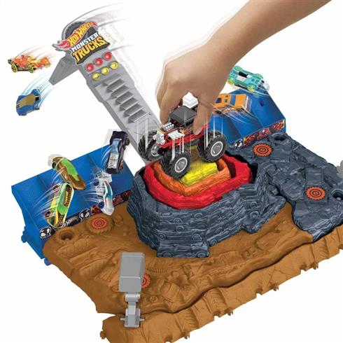 Hnb96 Monster Trucks Muhteşem Çarpışma Arenası
