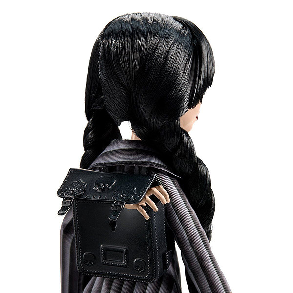 Hxj04 Monster High Wednesday Okul Üniformalı Bebek