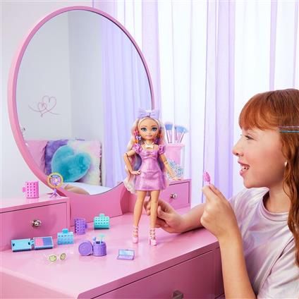 Jgg38 Barbie Dream Besties Malibu İle Akşam Eğlencesine Hazırlanma