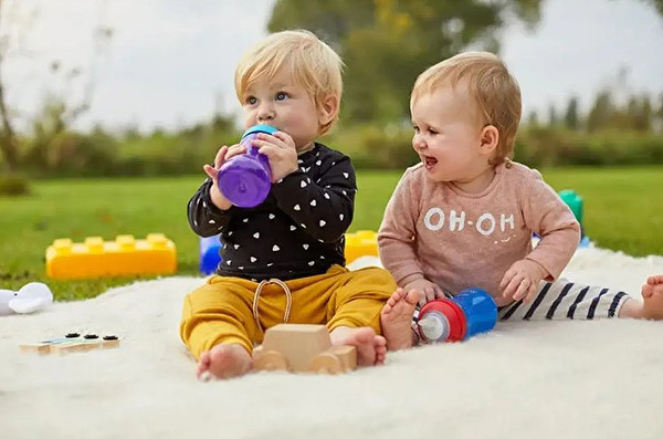 Philips Avent Yumuşak Uçlu Bardak 300 Ml Mavi